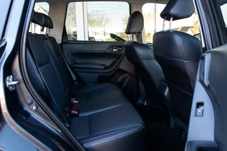 Subaru Forester Subaru Forester 2.0 CVT Premium | Navigatie | Panoramadak | 18 Inch | - afbeelding nr 13