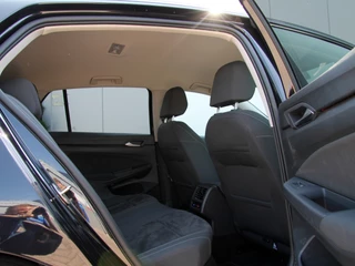 Volkswagen Golf Volkswagen Golf 1.4 eHybrid 204pk Style | acc | Lane | Ergo comfort stoel - afbeelding nr 17