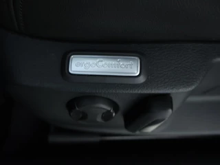 Volkswagen Passat Volkswagen Passat Variant 1.4 TSI ACT Highline Business R-LINE - afbeelding nr 28