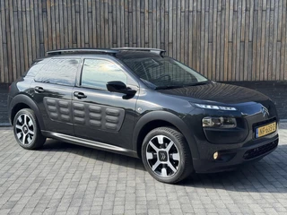 Citroën C4 Cactus Citroen C4 Cactus 1.2 PureTech Shine 110pk Navigatiesysteem | Climate control | Cruise control | Multifunctioneel stuurwiel | Trekhaak | Isofix | Getint glas | Inparkeerhulp | Parkeersensoren voor en achter | Achteruitrijcamera - afbeelding nr 32