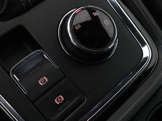 SEAT Ateca SEAT Ateca 1.4 EcoTSI Xcellence | Panoramadak | Camera |  Adaptive cruise | Trekhaak | Carplay | Stoelverwarming | Sfeerverlichting - afbeelding nr 26