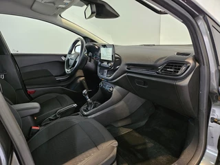 Ford Fiesta Ford Fiesta 1.0 EcoBoost Titanium / Trekhaak / Camera / NL Auto - afbeelding nr 18