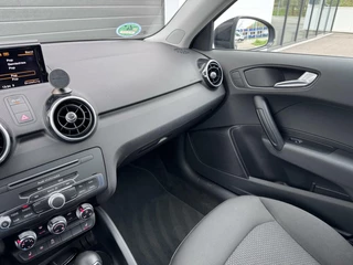 Audi A1 Sportback Audi A1 Sportback 1.0 TFSI Sport S-Line Automaat!|Stoelverw - afbeelding nr 31