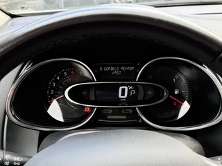 Renault Clio Renault Clio Estate 1.2 TCe Bose Automaat/Led/Navigatie/Cruise/Trekhaak/Camera/R-Link - afbeelding nr 12