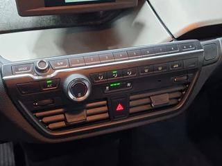 BMW i3 BMW i3 120Ah 42 kWh 170pk | Camera | Sensoren voor en achter - afbeelding nr 15