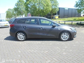 Kia cee'd Kia cee'd Sportswagon 1.0 T-GDi ComfortPlusLine Navigator - afbeelding nr 7