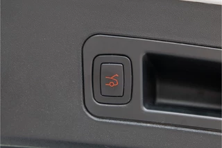 Tesla Model S Tesla Model S 75D Base Autopilot, Pano, Leder 2018 - afbeelding nr 25