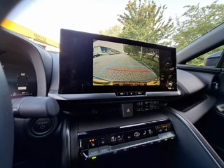 Toyota C-HR Toyota C-HR 2.0 PHEV 220 First parkeersensoren voor en achter - afbeelding nr 15