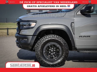 Dodge Ram 1500 CERAMIC GREY | PANORAMA | CARBON PACK | BLACK BEADLOCK WHEELS | BPM VRIJ | LAUNCH CONTROL | 4X4 | 360CAMERA Rijklaar prijs met garantie en genoemde opties en extra's. - afbeelding nr 56