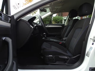 Volkswagen Passat Volkswagen Passat Variant TSI GTE 218PK / DSG automaat / Highline / LED - afbeelding nr 12