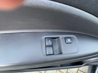 Mitsubishi Space Star - afbeelding nr 13