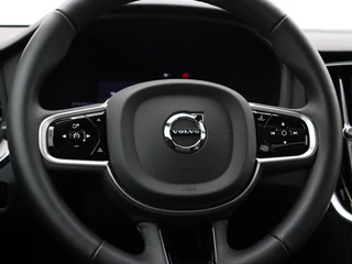 Volvo V60 Volvo V60 T6 PLUG-IN HYBRID PLUS DARK SCHUIFDAK 360GR CAM HARMAN KARDON - afbeelding nr 27