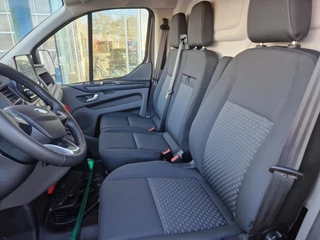 Ford Transit Custom Ford Transit Custom 300 2.0 TDCI L2H1 Trend 130pk| SCI | Automaat | Cruise Control | Navigatiesysteem | Camera| Reservewiel | Agate Black - afbeelding nr 5