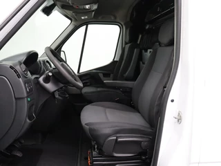 Renault Master Renault Master 2.3DCi 145PK L2H2 Imperiaal | Trekhaak | Navigatie | Camera | Airco | Cruise - afbeelding nr 20