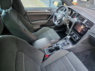 Volkswagen Golf Volkswagen Golf 1.4 TSI PHEV GTE | PANO / ACC / LED / CARPLAY / CAMERA / P.SENSOR V+A / LEDER-ALCANTARA / STOELVERW. / LANE ASS ! - afbeelding nr 31