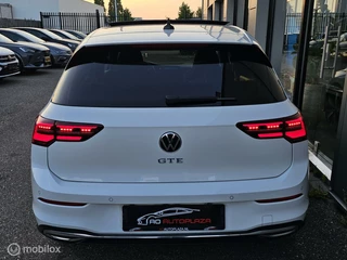 Volkswagen Golf Volkswagen Golf 1.4 eHybrid GTE Panorama/HUD/Camera/IQ Light - afbeelding nr 11