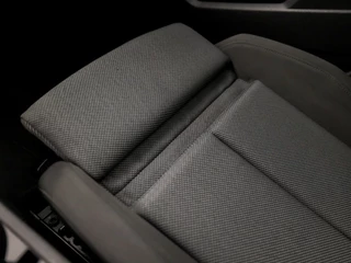 Audi A3 Audi A3 Sportback 35 TDI S-Line Sport 150Pk Automaat (2X S-LINE, GROOT NAVI, CAMERA, ADAPTIVE CRUISE, STOELVERWARMING, SPORTSTOELEN, SFEERVERLICHTING, GETINT GLAS, MATRIX LED, NIEUWE APK, NIEUWSTAAT) - afbeelding nr 30