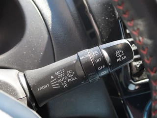 Mitsubishi Space Star Mitsubishi Space Star 1.2 Instyle / Automaat / Stoelverwarming / - afbeelding nr 16