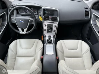 Volvo XC60 Volvo XC60 2.0 D4 FWD Ocean Race Geartronic-8 /Panoramadak/2xElek stoel/Sensus Nav/AdapCruise/Blis/DriverAlert/Camera/Elek.achterklep/Xenon Adaptief/Unieke auto - afbeelding nr 10