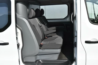 Renault Trafic Renault Trafic 2.0 dCi 120 Pk L2H1 DC Inrichting Navi 6 Pers - afbeelding nr 11