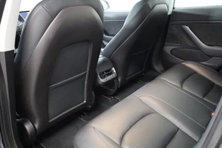 Tesla Model 3 - afbeelding nr 14