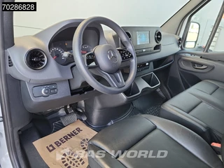 Mercedes-Benz Sprinter Mercedes Sprinter 317 CDI Automaat 170PK L3H2 Airco Camera Parkeersensoren MBUX CarPlay Euro6 L3 16m3 Airco - afbeelding nr 12