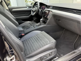 Volkswagen Passat Volkswagen Passat 1.4 TSI PHEV GTE SOH96%|Pano|Trekhaak|360Cam|DCC|Leer/Alc|Matrix|Ad.cruise - afbeelding nr 25