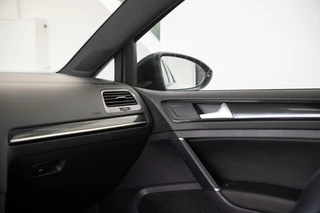 Volkswagen Golf Volkswagen Golf 1.4 TSI GTE 1.4 TSI GTE|Org NL|MY2016|CarPlay|Executive Plus|Leder|17