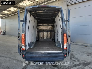 Iveco Daily Iveco Daily 35S16 Automaat L2H2 3,5t Trekhaak LED ACC Airco Cruise L2 12m3 Airco Trekhaak - afbeelding nr 6