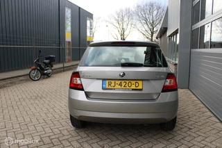 Škoda Fabia Skoda Fabia 1.0 TSI Ambition 1e Eigenaar NL Auto | Airco | Cruise | Navigatie | Parkeersensoren. - afbeelding nr 13