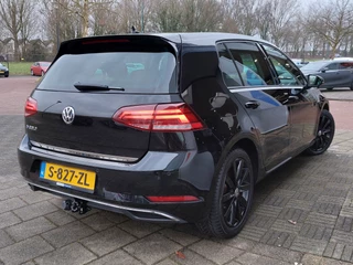 Volkswagen e-Golf e-Golf 136pk Automaat 5-Deurs | Warmtepomp | Navi | Apple Carplay+Android Auto | Clima | Adap. Cruise | Led Koplampen | Pdc V+A | Stoelverwarming | Privacy Glass | 17''lm | Trekhaak - afbeelding nr 7