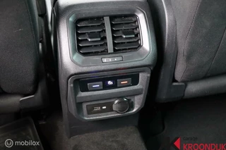 Volkswagen Tiguan VW TIGUAN 2.0 TSI DSG/4MOTION/CAMERA/AIRCO/LM/TREKHAAK2500KG - afbeelding nr 31