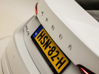 Škoda Octavia Škoda Octavia 1.0 e-TSI Sport Automaat (APPLE CARPLAY, GROOT NAVI, CAMERA, GETINT GLAS, SPORTSTOELEN, STOELVERWARMING, KEYLESS, CRUISE, NIEUWE APK, NIEUWSTAAT) - afbeelding nr 34
