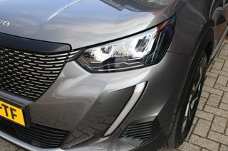 Peugeot 2008 Peugeot 2008 1.2 100PK ALLURE PACK | TREKHAAK | NAVIGATIE | APPLE CARPLAY/ANDROID AUTO | 3-D INSTRUMENTENPANEEL | ACHTERUITRIJ CAMERA | CRUISE CONTROL | LED KOPLAMPEN | CLIMATE CONTROL | 17