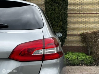 Peugeot 308 Peugeot 308 SW 1.6 BlueHDI Blue Pano*Cruise*Clima*Navi*Camera - afbeelding nr 11