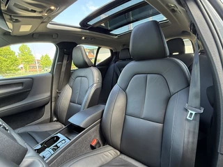 Volvo XC40 Volvo XC40 T5 Ultimate Dark | Panoramadak | Leder | H&K Audio - afbeelding nr 9