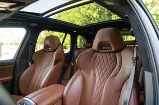 BMW X5 BMW X5 xDrive50e M Sport Pro M Perf. Seats B&W Massage 22'' - afbeelding nr 25