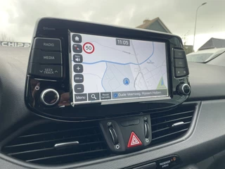 Hyundai i30 | Navigatie | Achteruitrijcamera - afbeelding nr 24