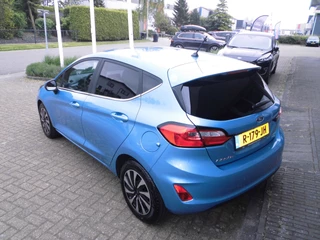 Ford Fiesta Ford Fiesta 125pk Hybride Titanium MHEV winterpakket-apple carplay-privacyglass - afbeelding nr 5