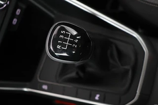 Volkswagen Polo Volkswagen Polo 1.0 TSI Life | Carplay | Navigatie | Full LED |  Adaptive cruise | Airco | Parkeerhulp | DAB | Bluetooth - afbeelding nr 16