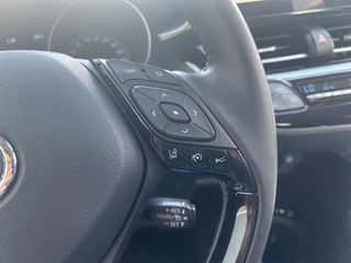 Toyota C-HR Toyota C-HR 2.0 Hybrid 184pk Dynamic - afbeelding nr 13