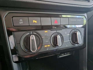 Volkswagen T-Cross Volkswagen T-Cross 1.0 TSI Life | Afn.Trekhaak | add.Cruise | 1e eignr. - afbeelding nr 20