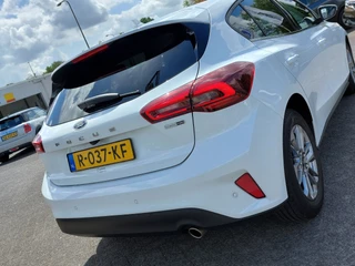 Ford Focus 1.0 EcoBoost 125pk Hybrid Titanium X | Navi | Apple Carplay + Android Auto | Clima | Cruise | Led Koplampen | Pdc V+A+Camera | Stoel+Stuurwielverwarming | Privacy Glass | 16''lm - afbeelding nr 34
