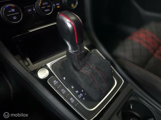 Volkswagen Golf Volkswagen Golf 2.0 TSI GTI TCR/ 290 PK / ACC / Nieuwe staat - afbeelding nr 28