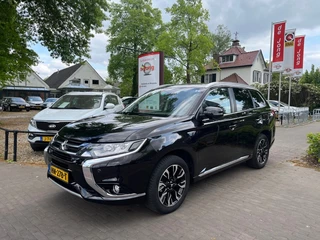 Mitsubishi Outlander - 376387938-0