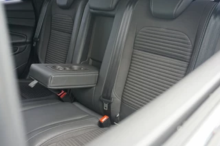 Ford Kuga Ford Kuga 120PK Titanium TREKHAAK | CARPLAY | KEYLESS | CAMERA | ELEK.KLEP - afbeelding nr 12