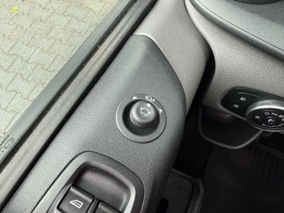 Ford Transit Custom Ford Transit Custom 280 2.0 TDCI L1H1 Limited |Nieuwstaat|1e eig|Dealer oh|Camera|Apple Carplay| - afbeelding nr 45