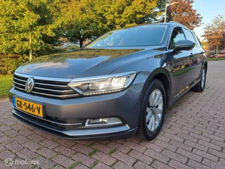 Volkswagen Passat Volkswagen Passat Variant 1.6 TDI Business Edition +Carplay - afbeelding nr 5