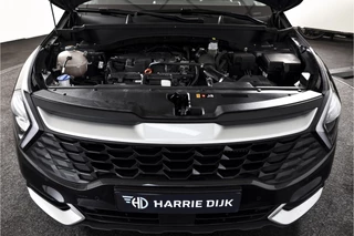 Kia Sportage Kia Sportage 1.6 T-GDi MHEV 160 PK DynamicLine - Automaat | Afn. Trekhaak | Dig. Cockpit | Adapt. Cruise | Stuur-+Stuurverw. | PDC | Camera | NAV + App. Connect | ECC | LM 17