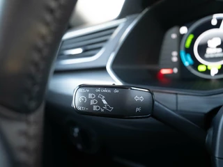 Škoda Superb Skoda Superb Combi 1.4 TSI iV 218pk Ambition | Navigatie | Privacy glass | Trekhaak - afbeelding nr 40